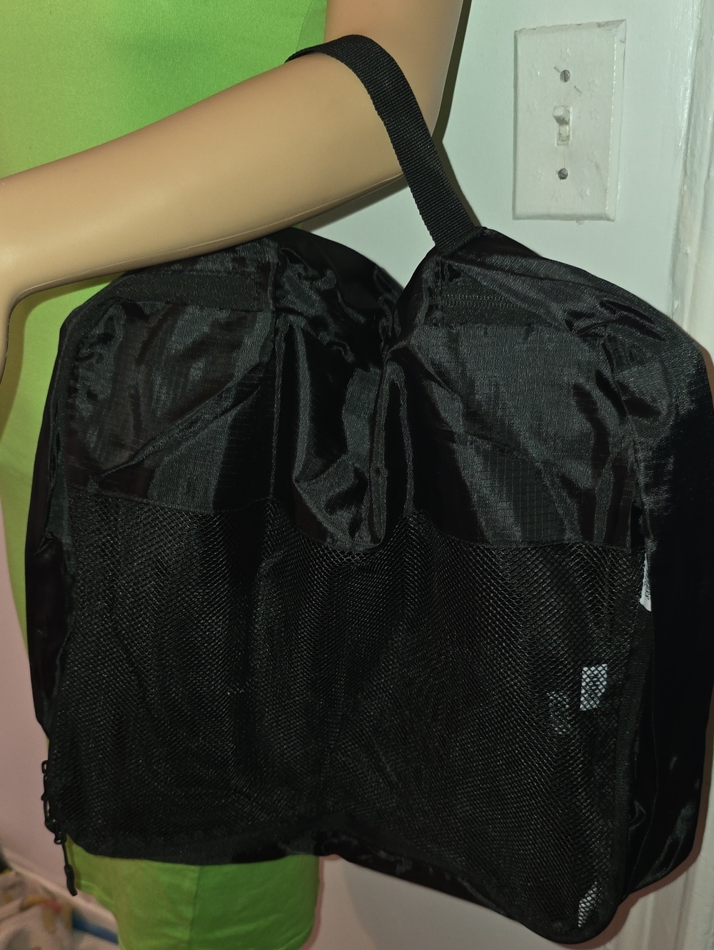 Women's Black Travel Garment Bag with Front Mesh Organization